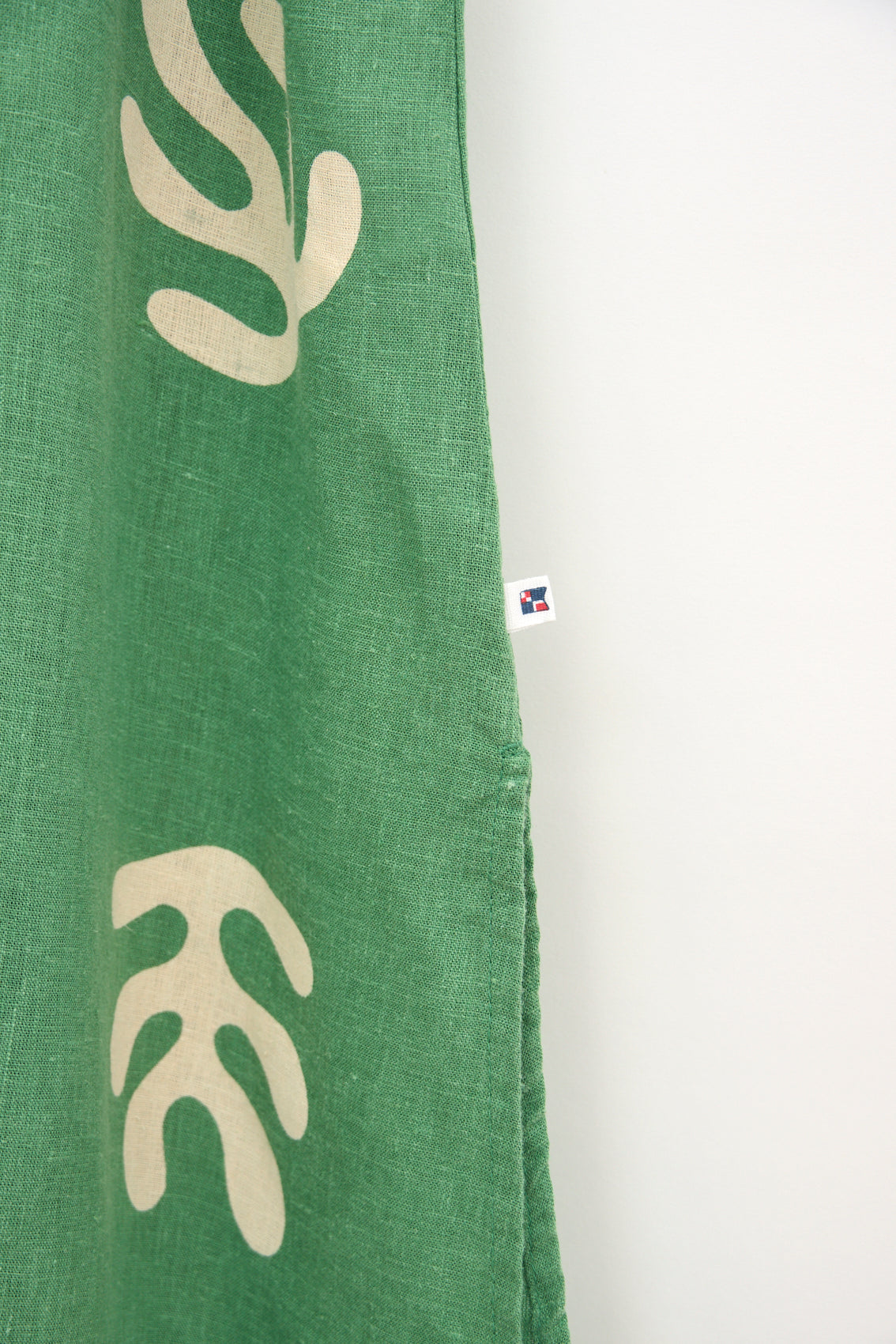 Vestido lino tirante fino Batela Moda SS25