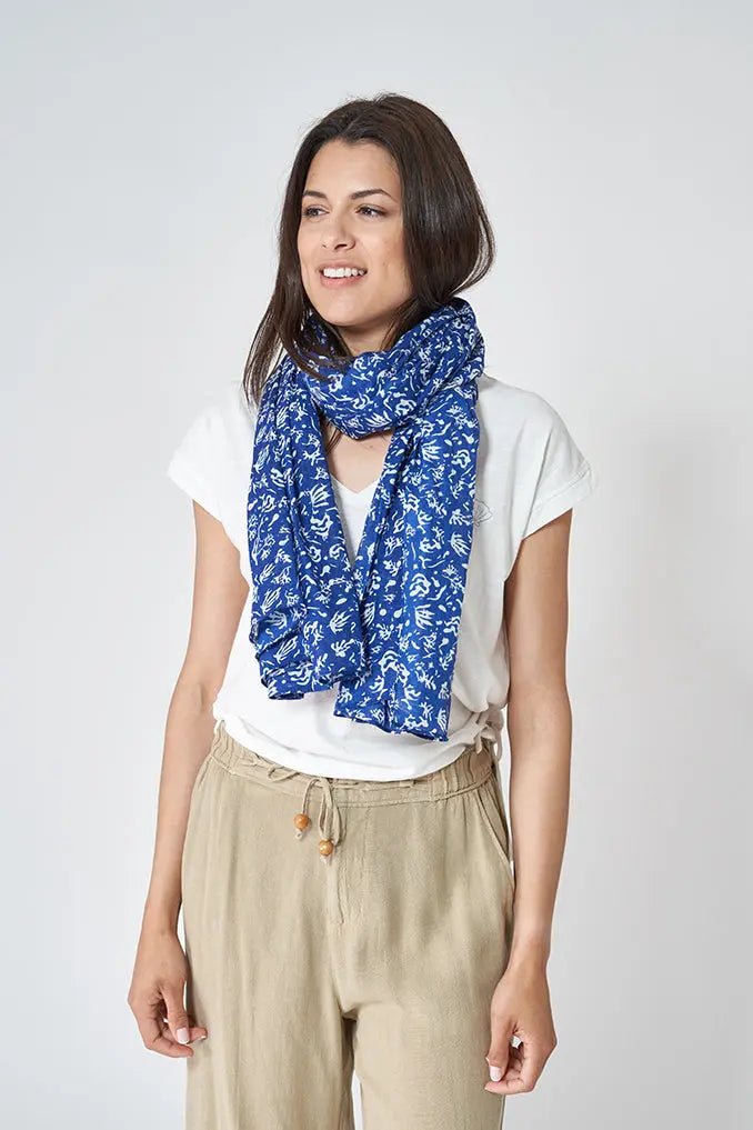 Fular de algodón con estampado náuticco