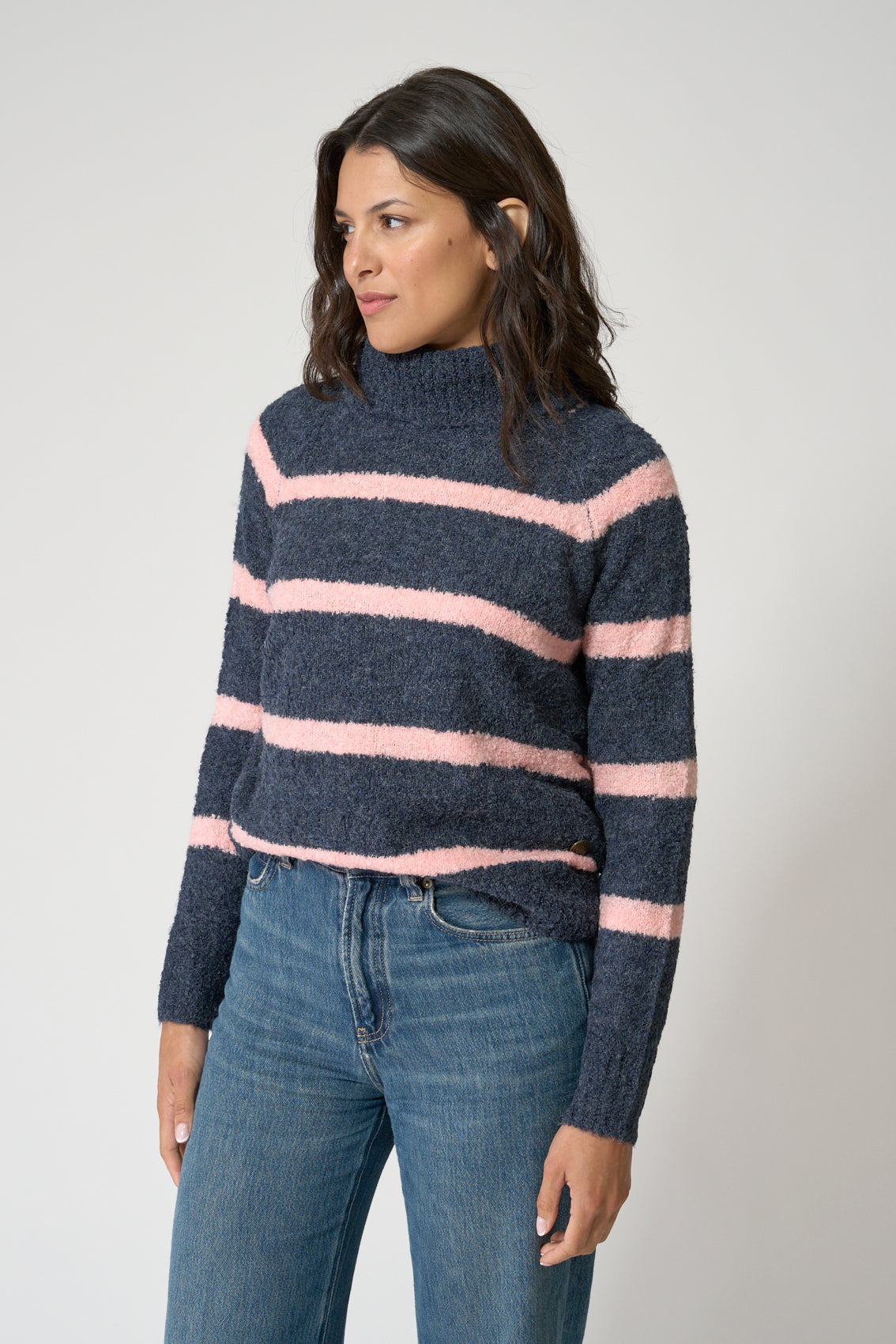 Pull maille femme col montant à rayures