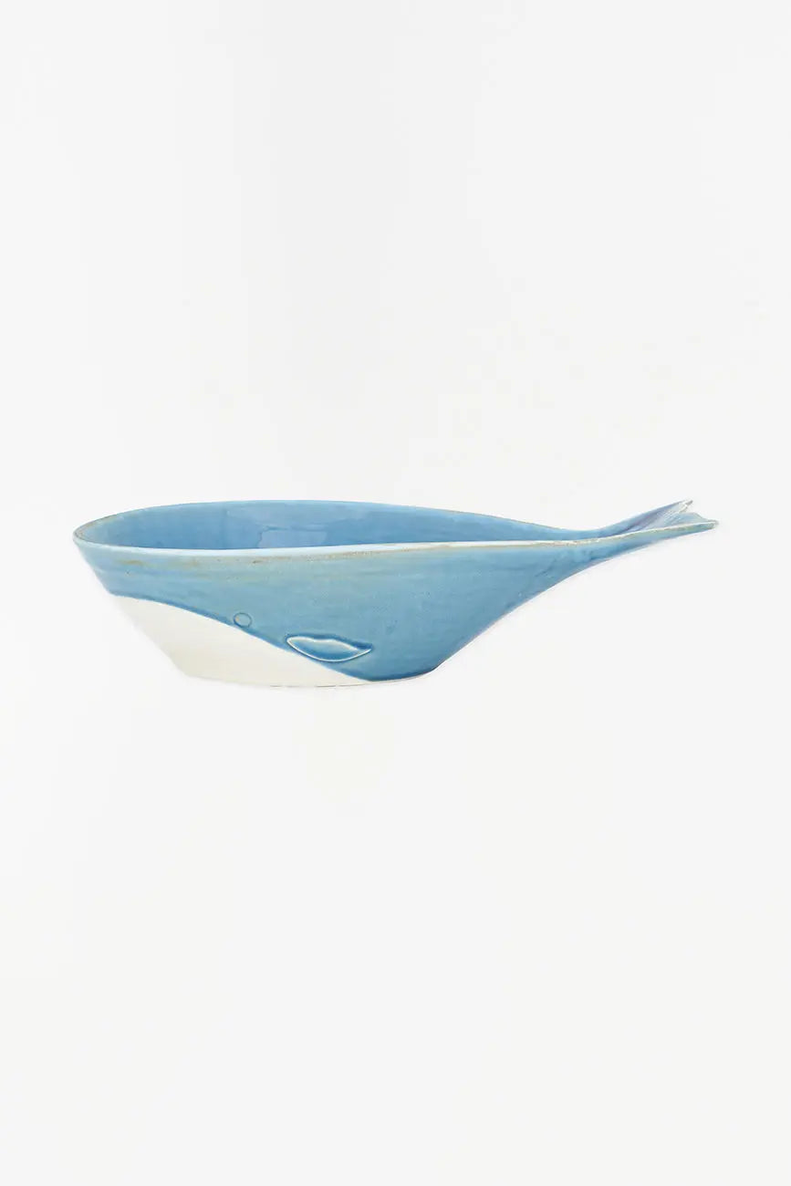Bol de porcelana con forma de ballena azul