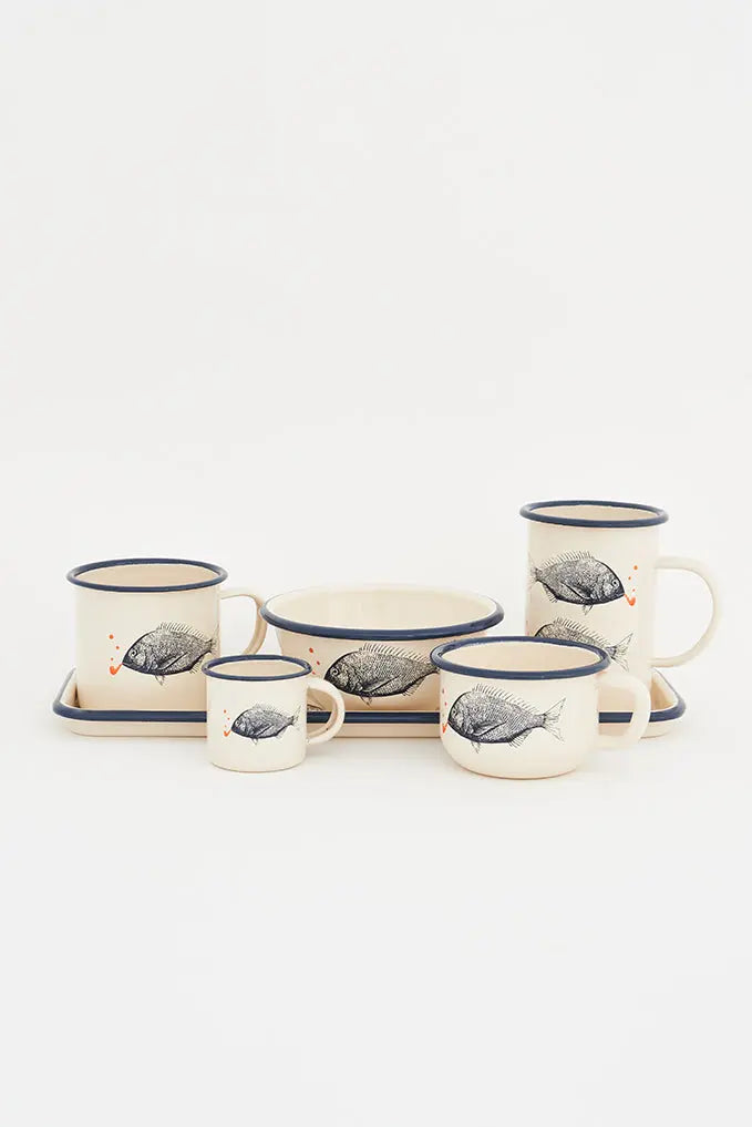 Bol en metal esmaltado con pez Batela Deco 2024