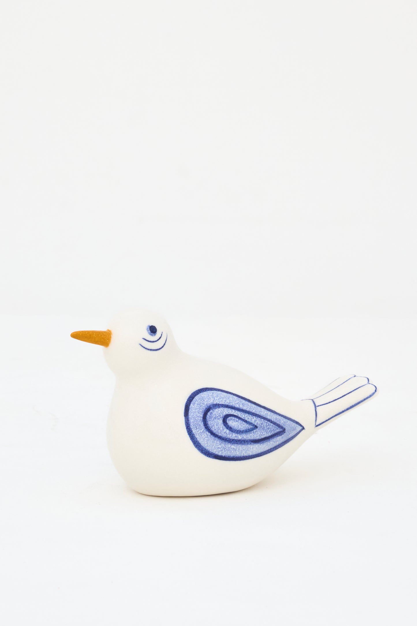 Decorative ceramic bird figurine