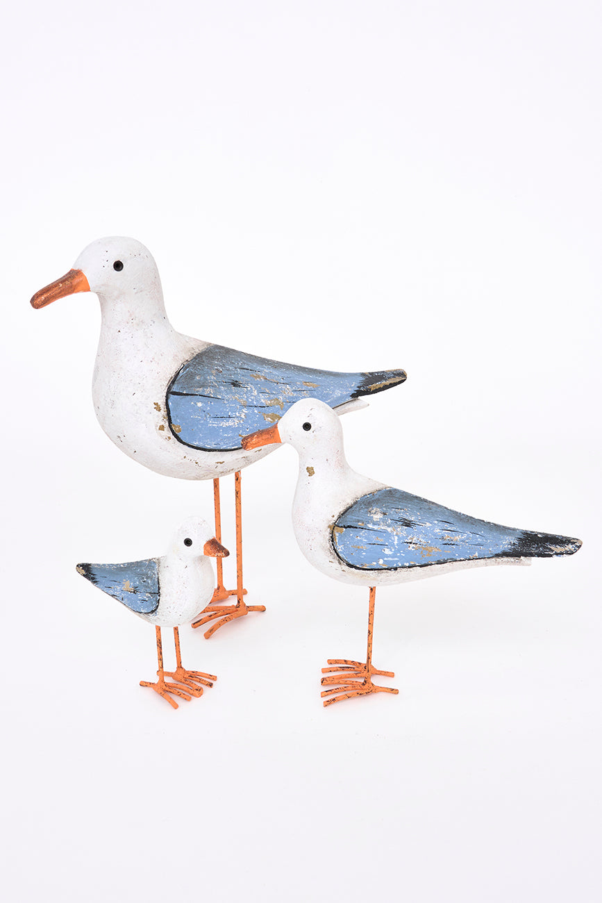 Decorative figure of a sailor bird