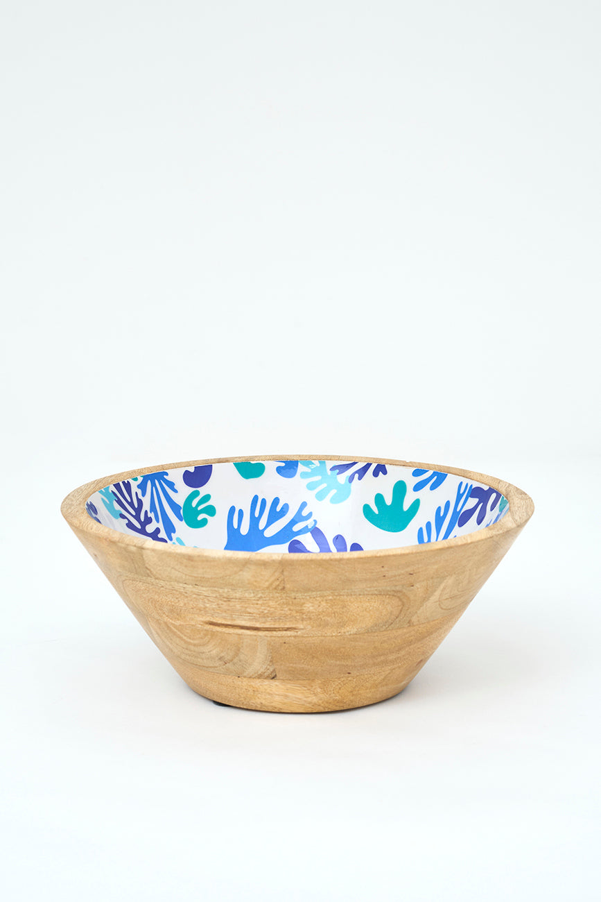 Bol de madera con un coral pintado en el interior
