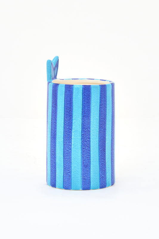 Stoneware toothbrush holder
