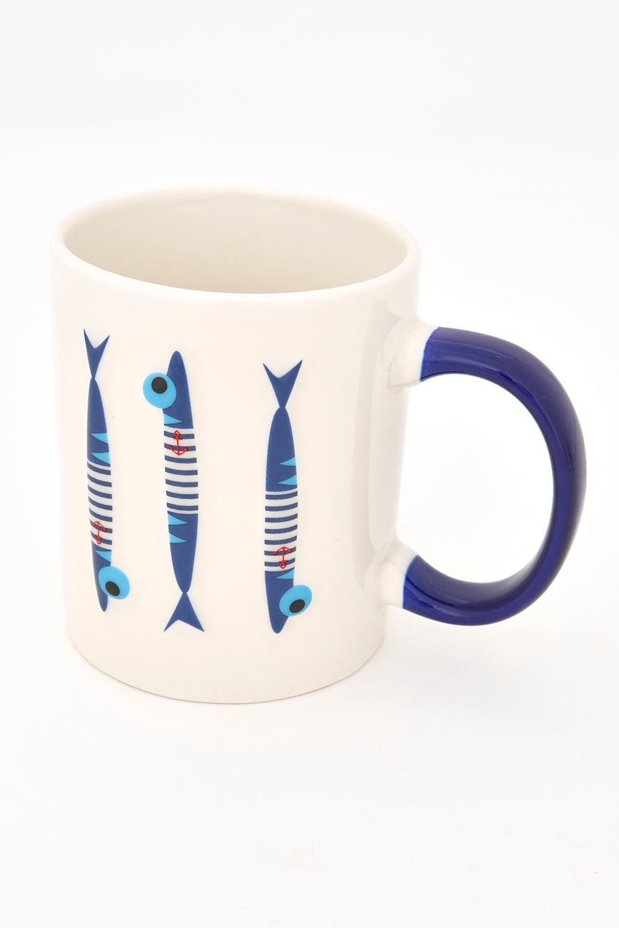Taza con 3 peces pintados