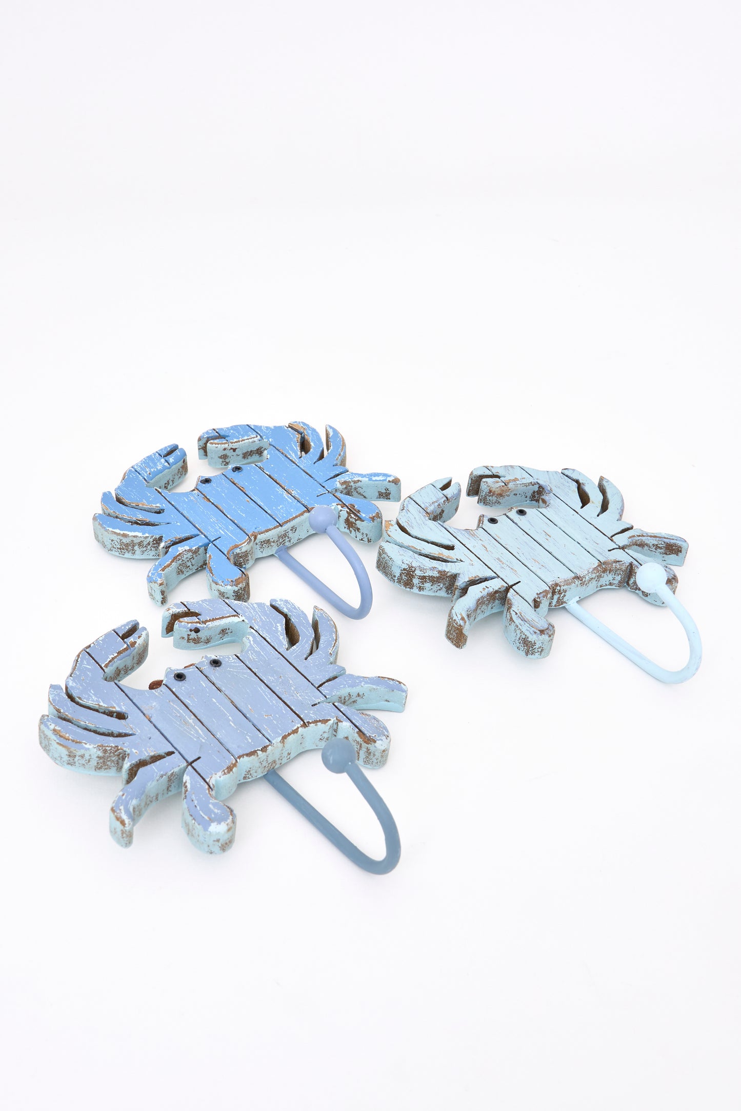 Set de 3 colgadores de madera con forma de cangrejo