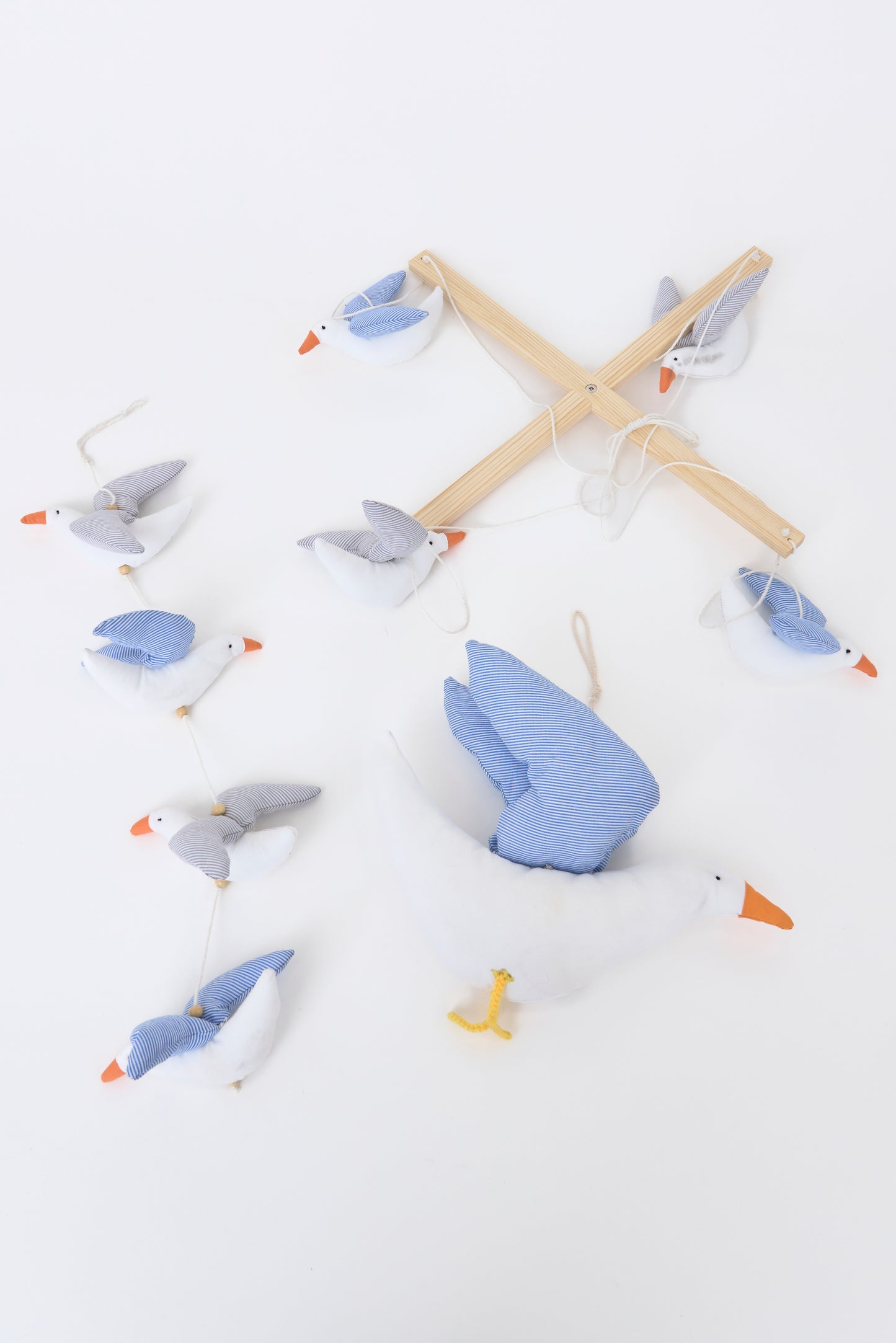 Móvil de gaviotas de algodón