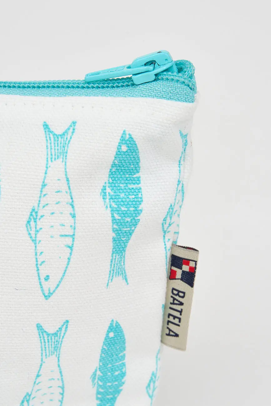 Estuche o neceser en algodón canvas con peces verdes