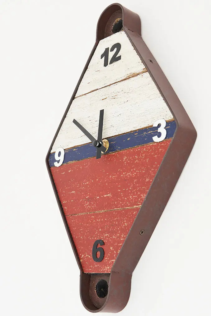 Reloj con forma de boya en madera y metal Batela Deco 2024