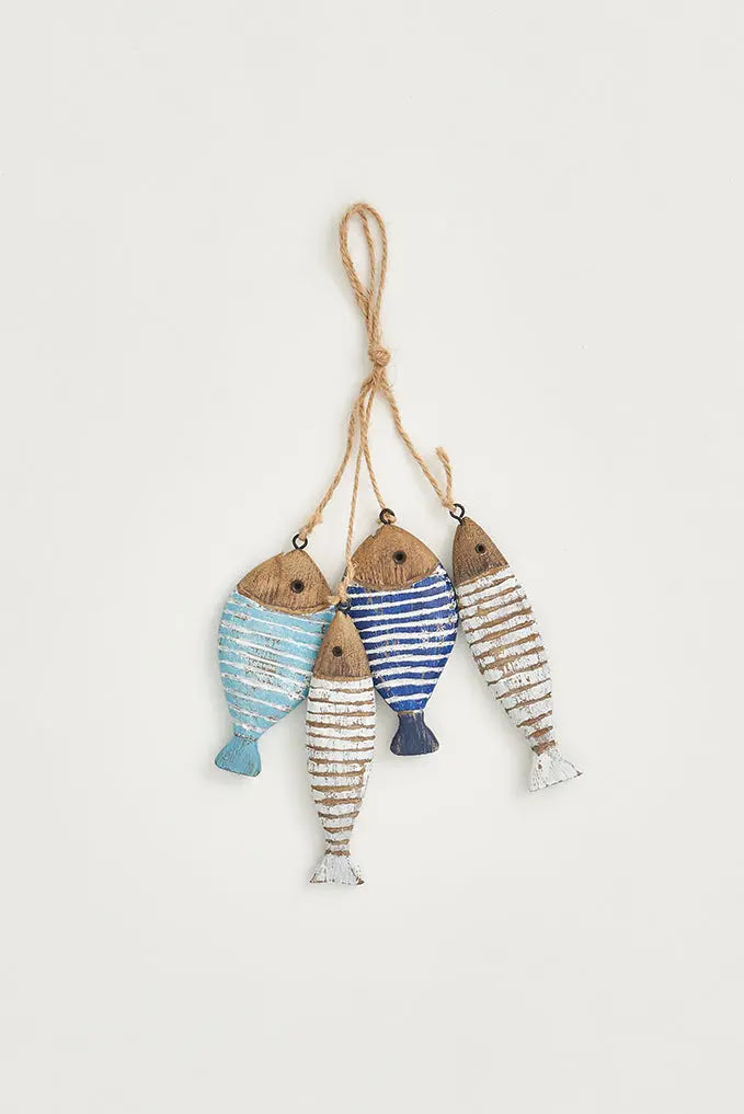 Ristra de 4 peces de madera a rayas Batela Deco 2024