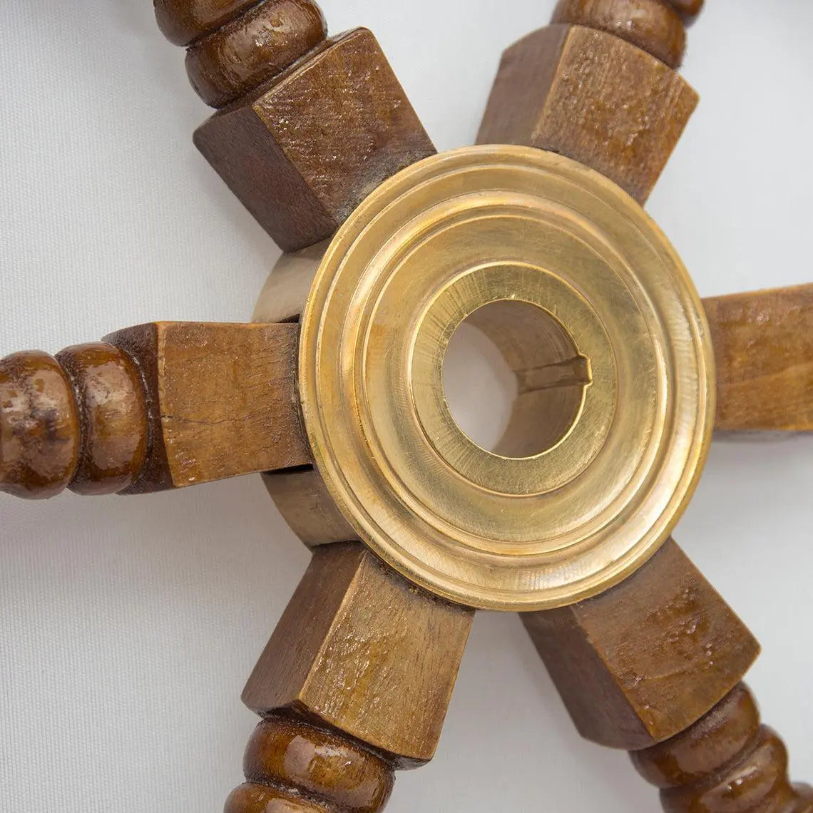 Timón de madera y latón 75 cm - D662 Batela