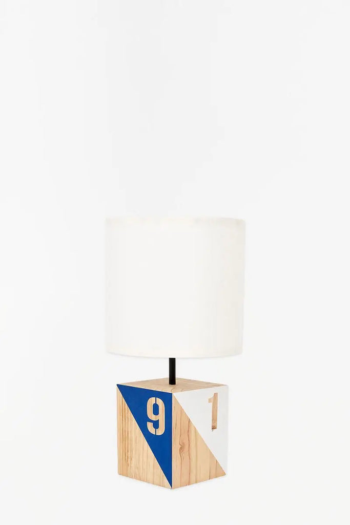 Lámpara de mesa cuadrada forma de boya - D2200 Decoración Náutica Batela