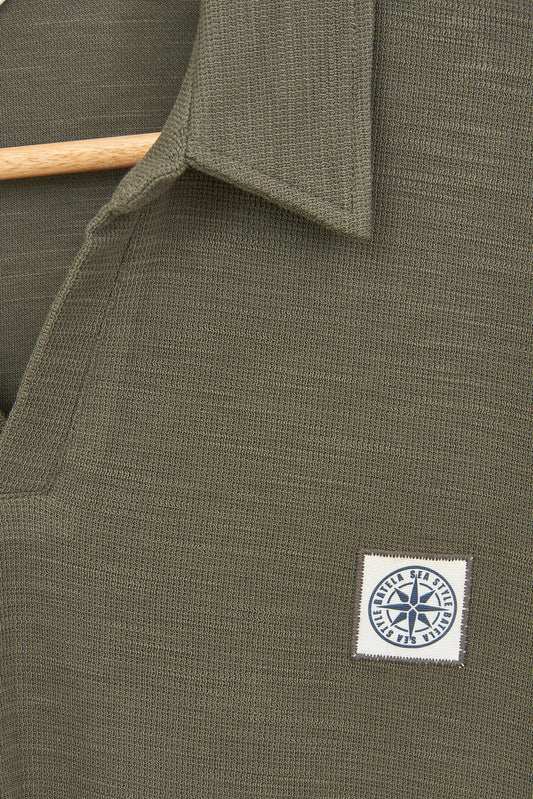 Textured jacquard cotton polo with open collar