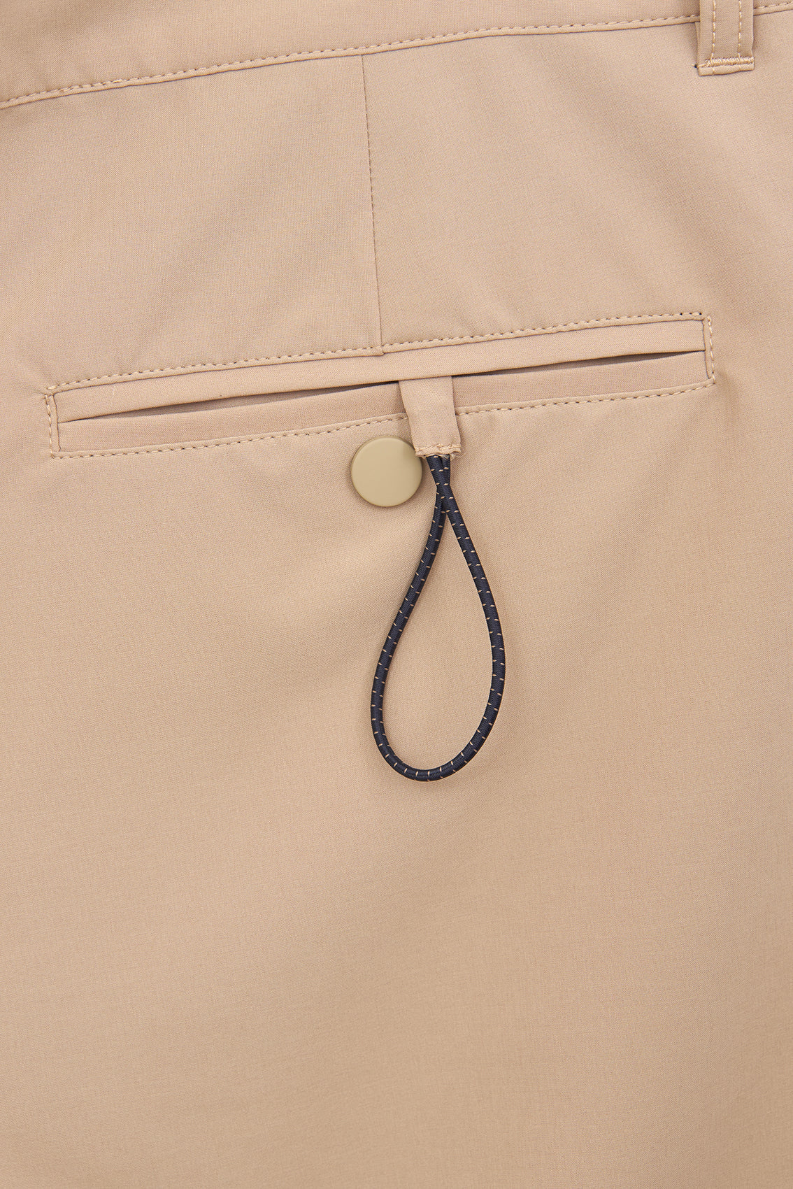 Bermuda technique élastique à séchage rapide
