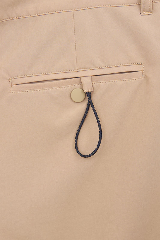 Bermuda técnica elástica de secado rápido