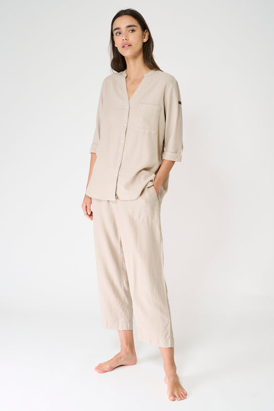 Blusa cuello redondo en lino y lyocell