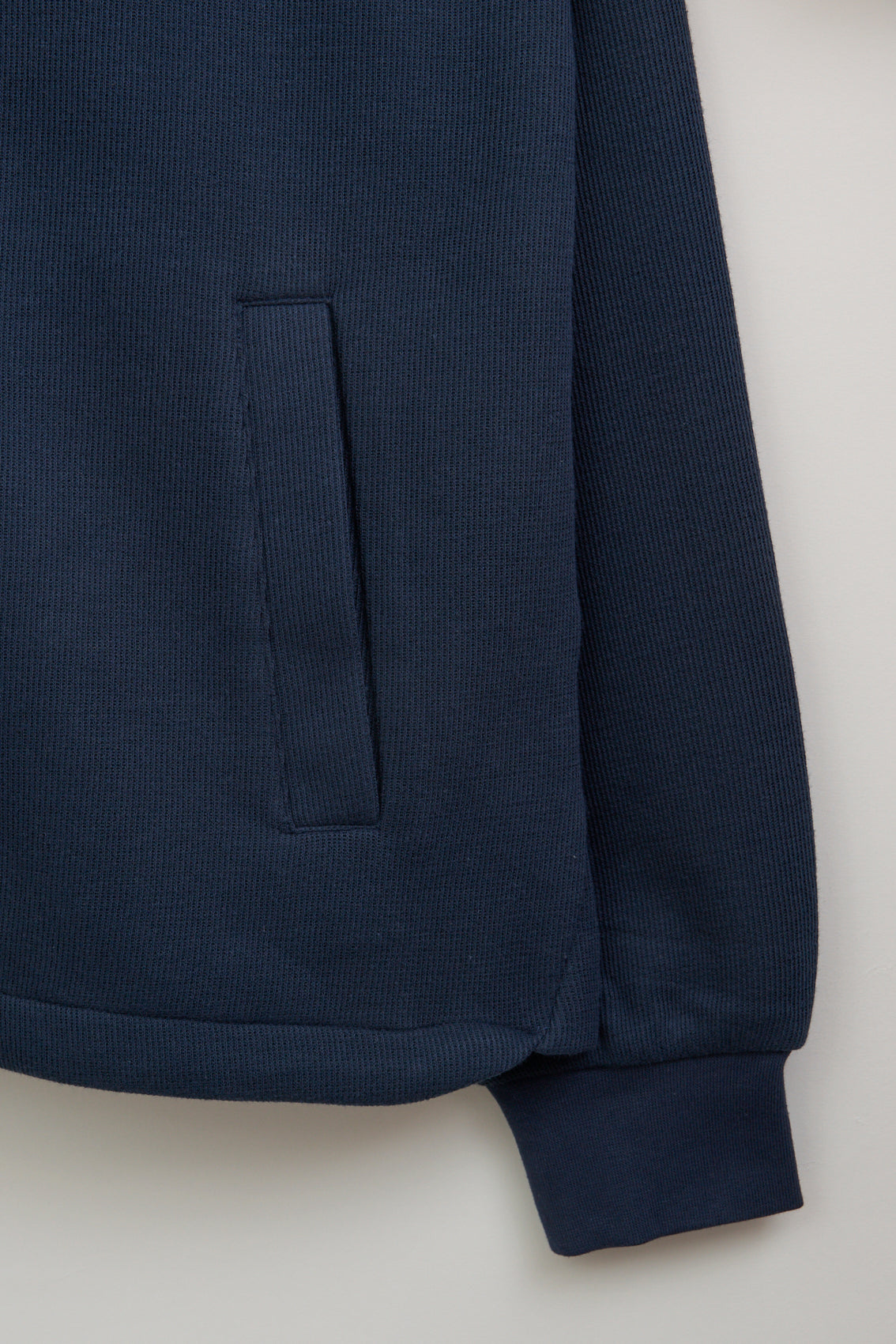 Hooded zip-up sweatshirt