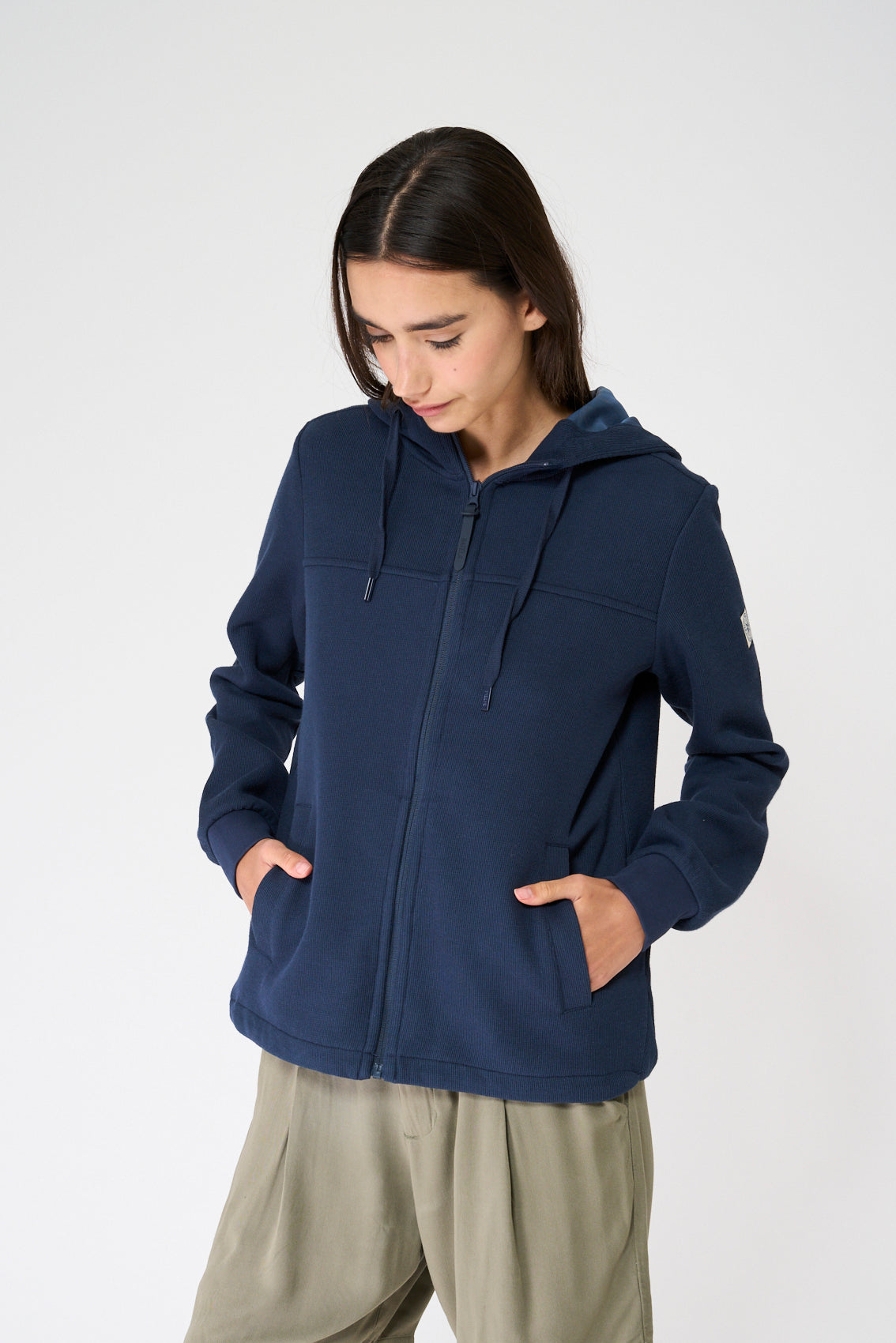 Hooded zip-up sweatshirt