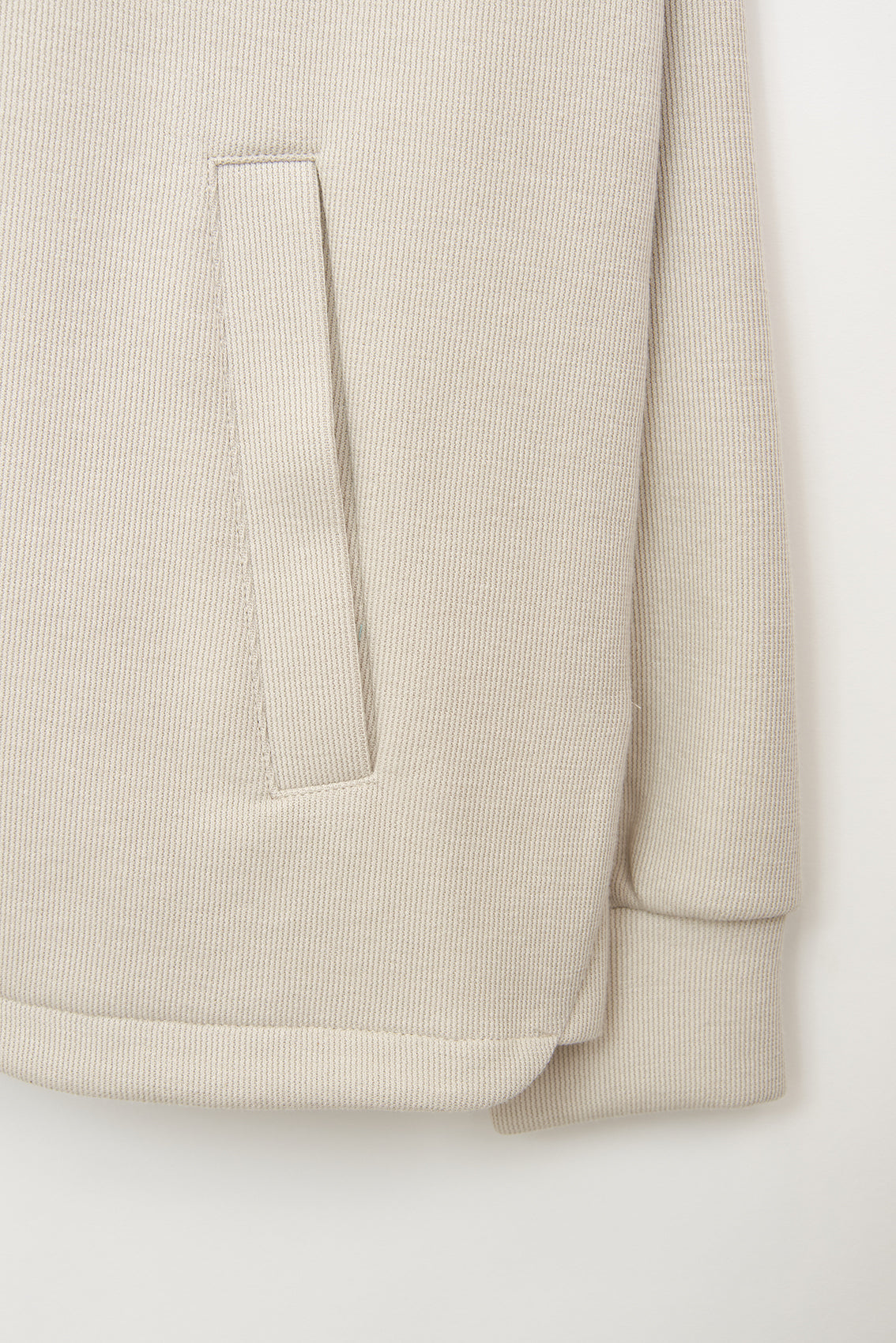 Hooded zip-up sweatshirt