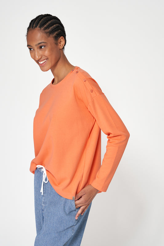 Camiseta algodón acanalado y botones en los hombros