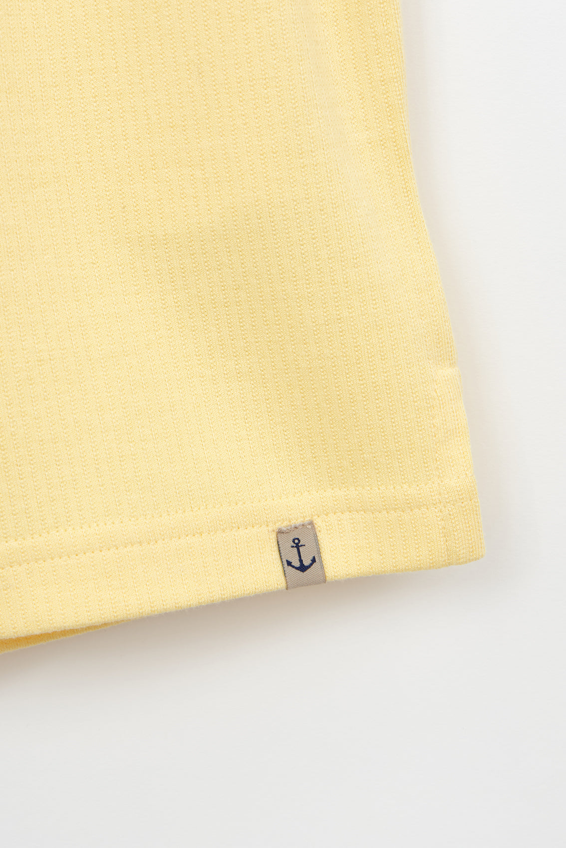 Ribbed knit shorts