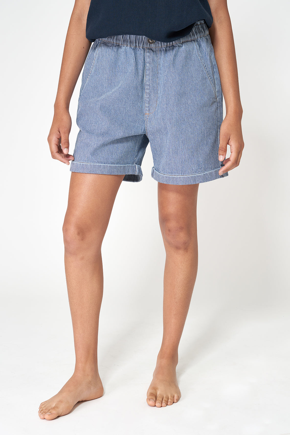 Pantalón corto denim con rayas