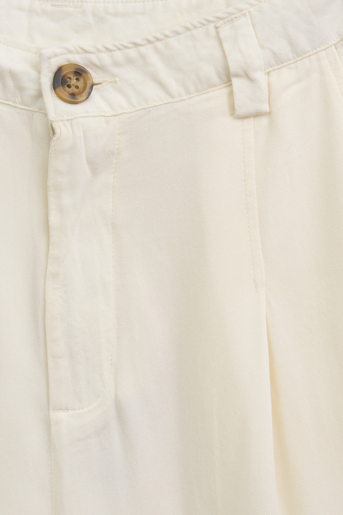 Ecovero viscose twill Bermuda shorts