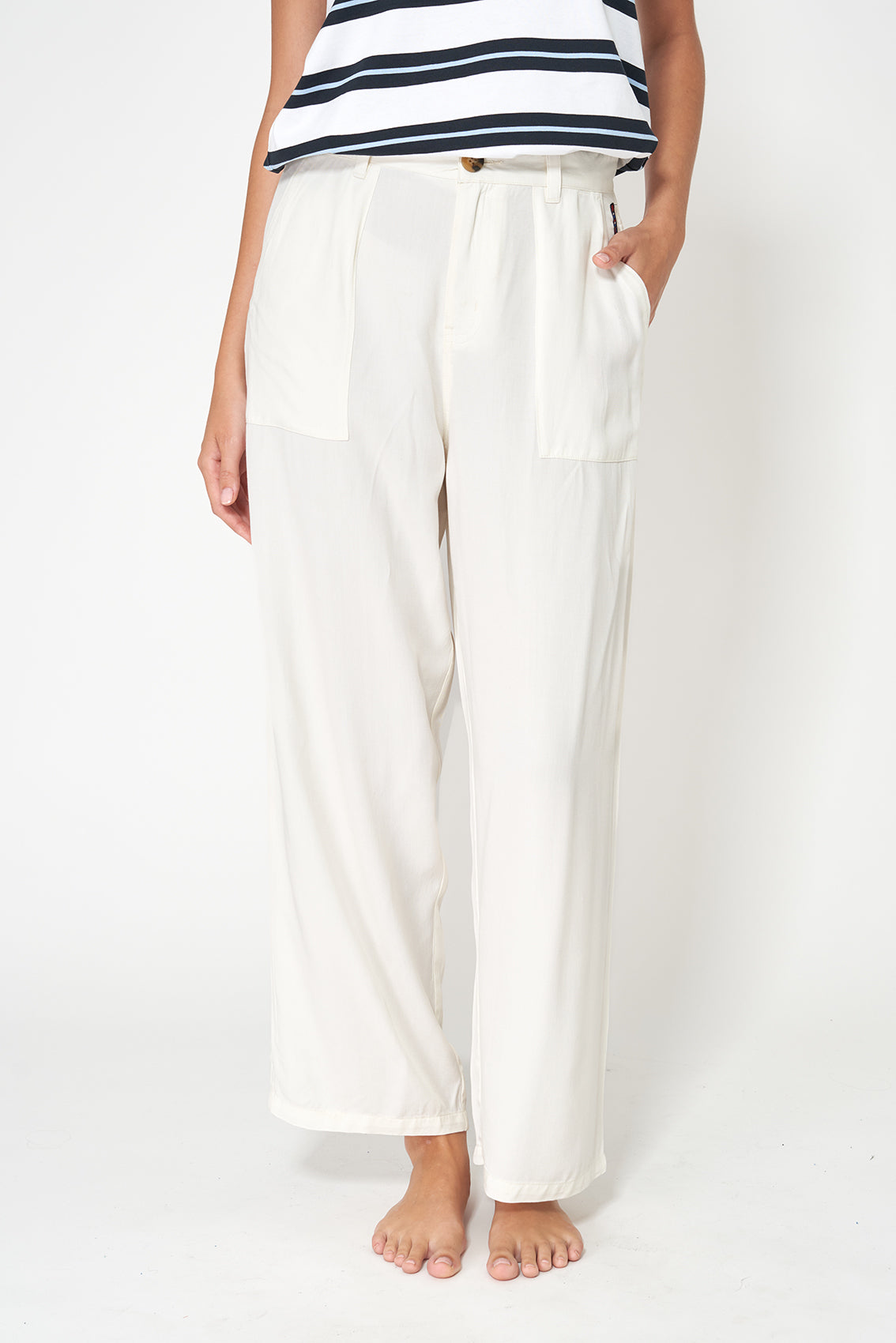 Pantalon droit court en sergé de viscose Ecovero
