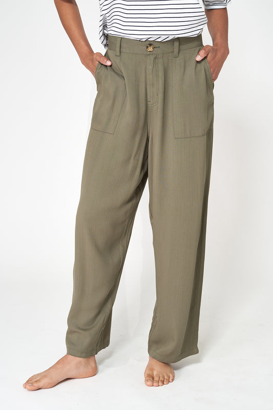 Pantalón recto cropped de sarga de viscosa Ecovero