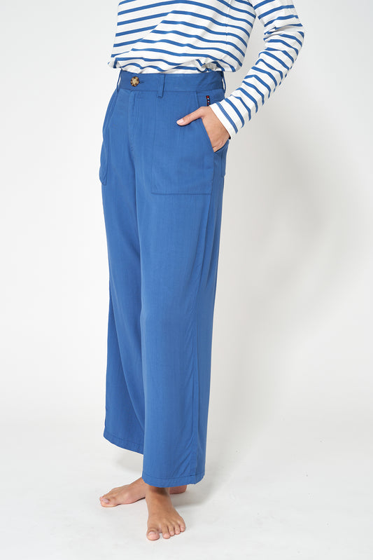 Pantalón recto cropped de sarga de viscosa Ecovero