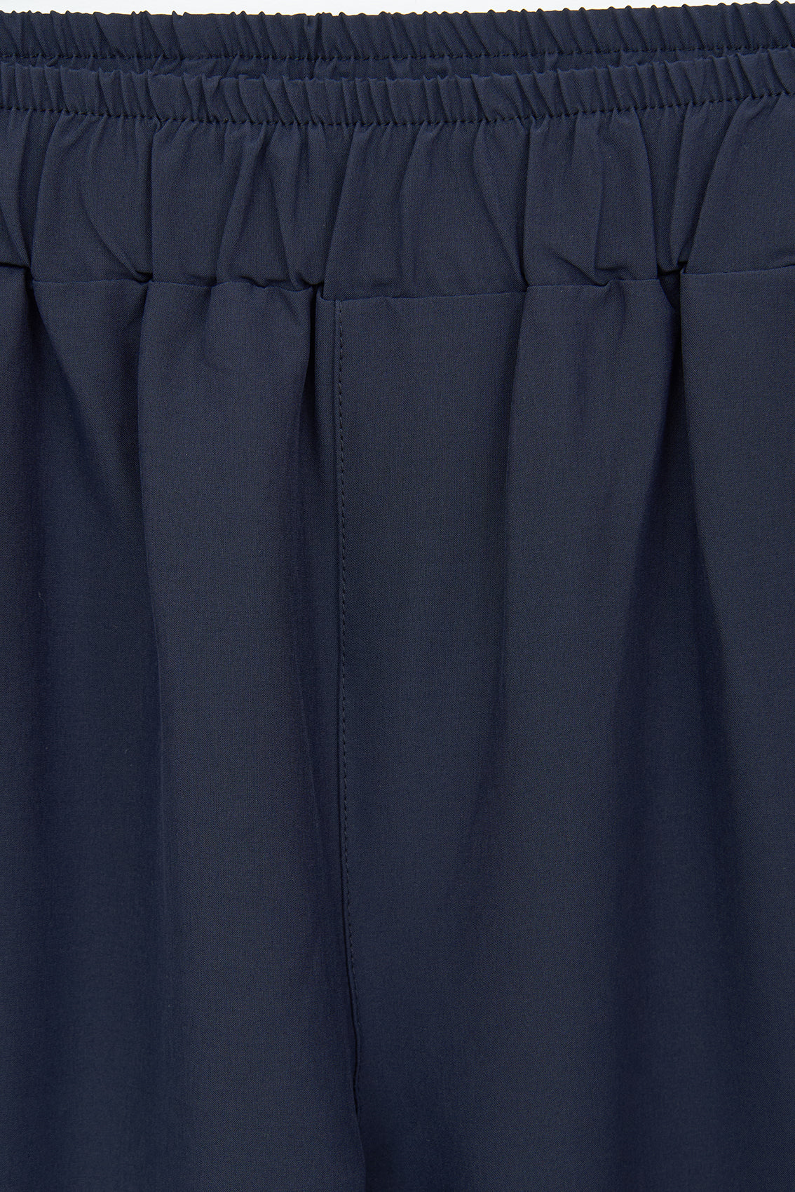 Pantalón elástico tobillero