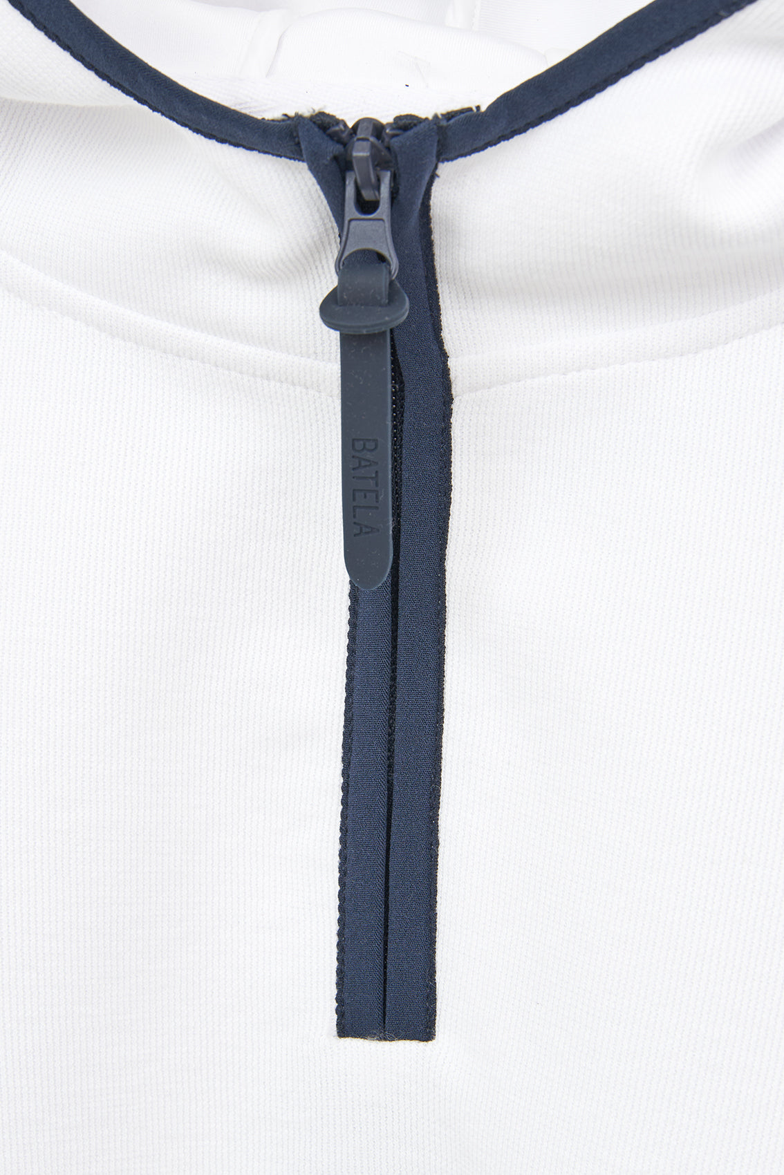 Sudadera ligera con capucha en tejido interlock