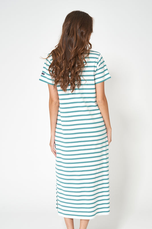 Vestido camiseta largo a rayas con escote en V