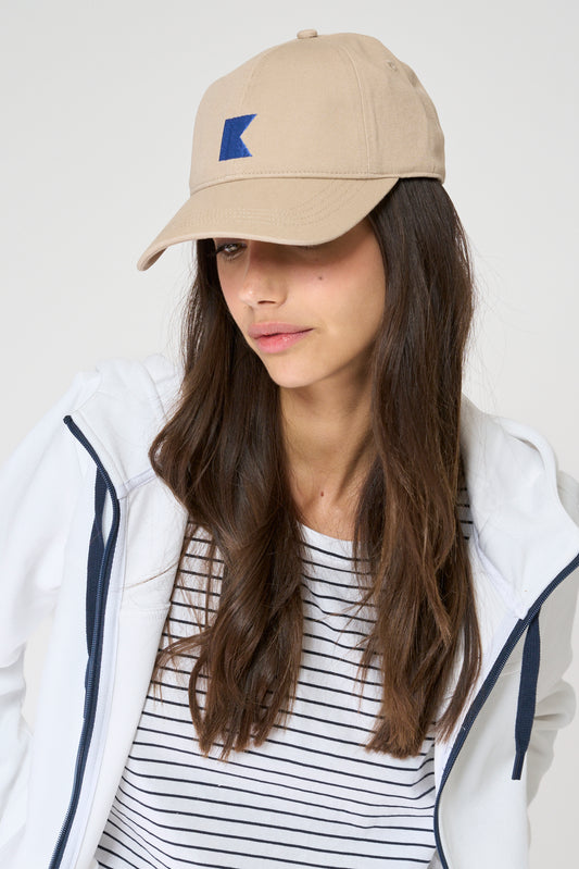 Gorra logo bandera bordado estilo casual