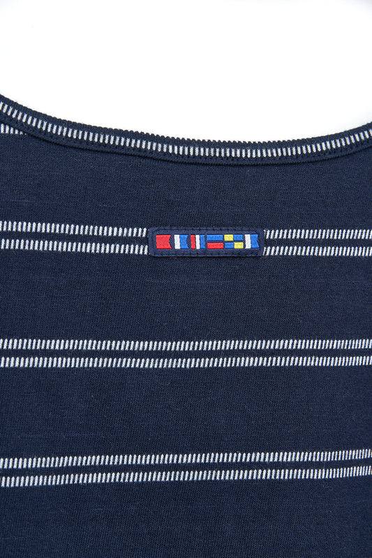 Sleeveless T-shirt with 3D stripe buttoning on the chest