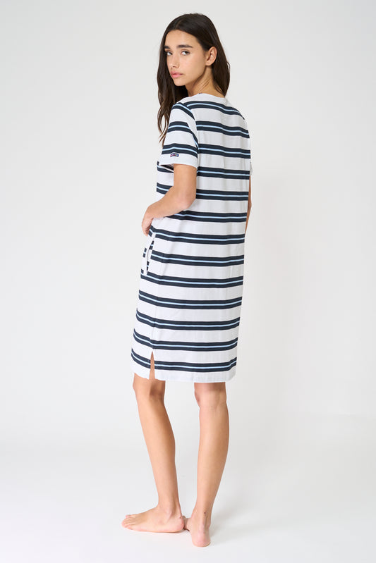 Vestido camiseta corto de algodón escote abierto