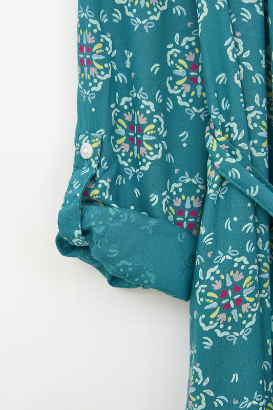 Vestido camisero largo con cinturón