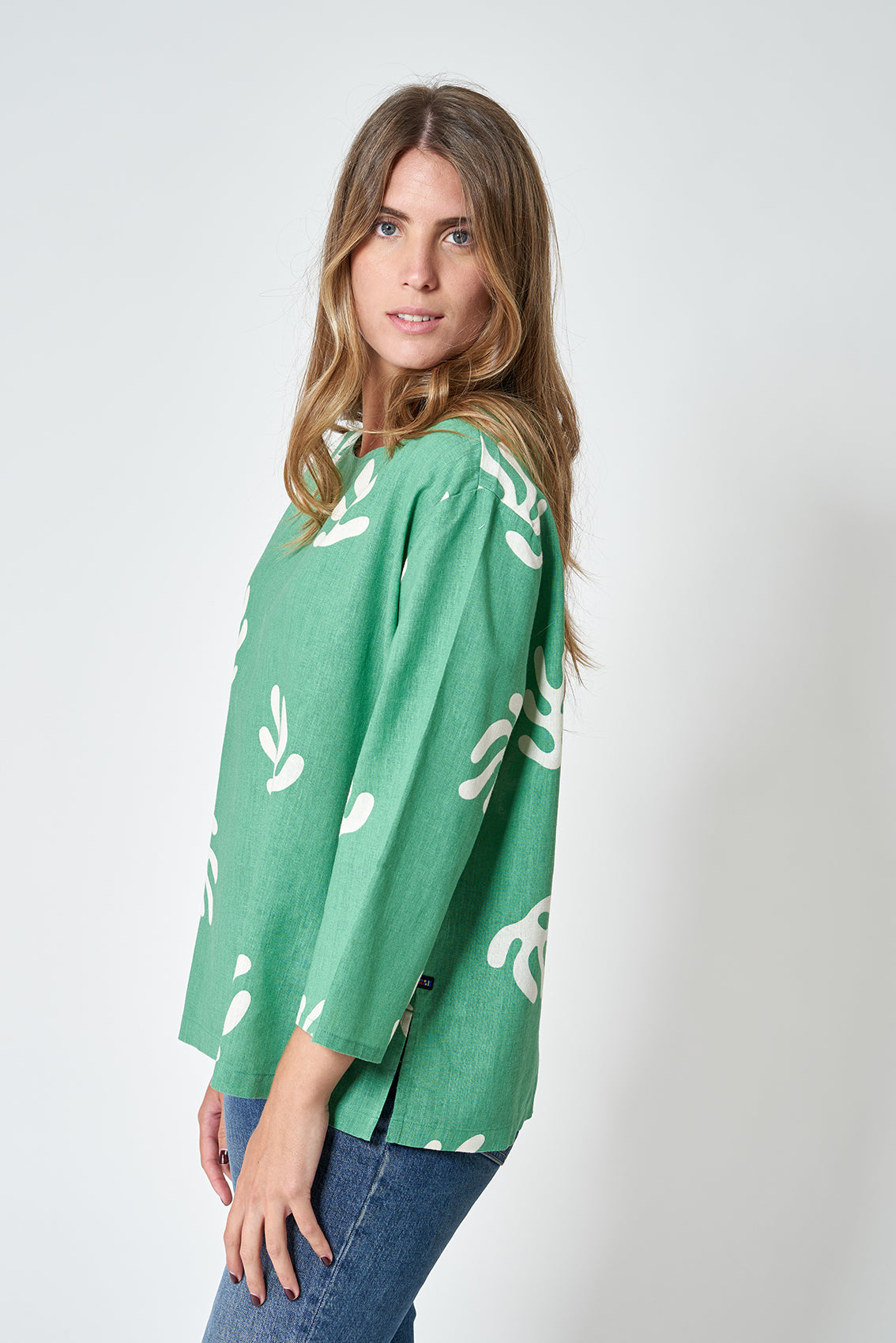 Wide sleeve linen shirt or blouse