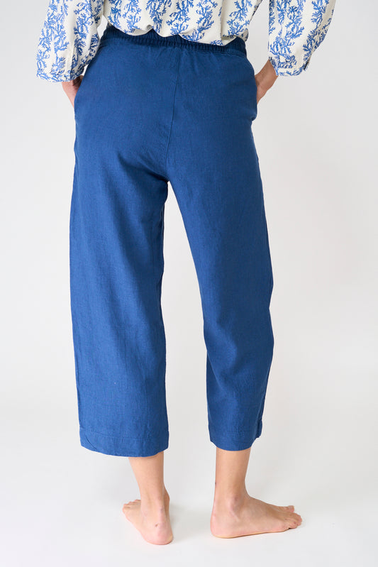 Pantalón fluido cropped en mezcla de lino