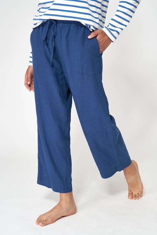 Pantalón fluido cropped en mezcla de lino