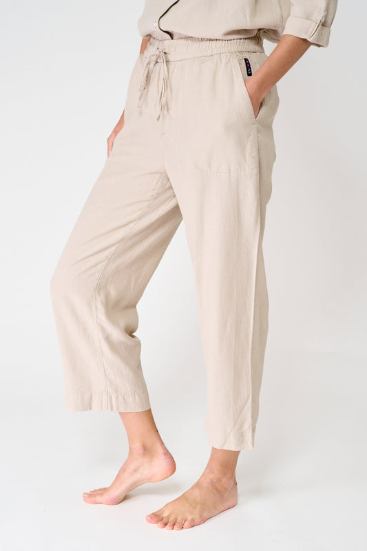 Pantalón fluido cropped en mezcla de lino
