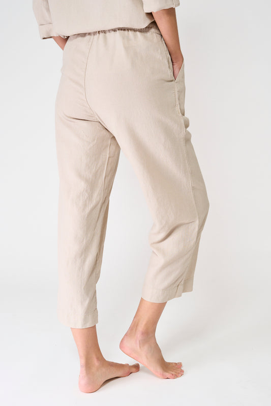 Pantalón fluido cropped en mezcla de lino