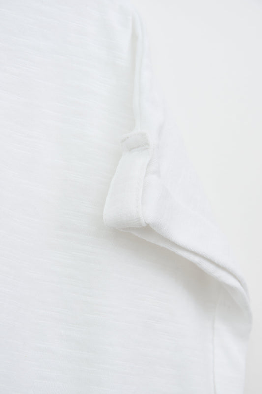 Camiseta manga corta estampado hojas