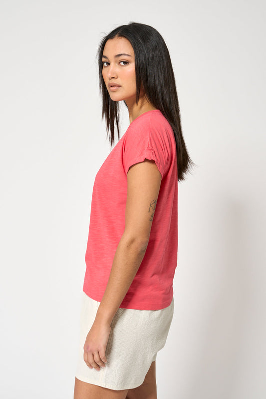 Camiseta manga corta estampado hojas