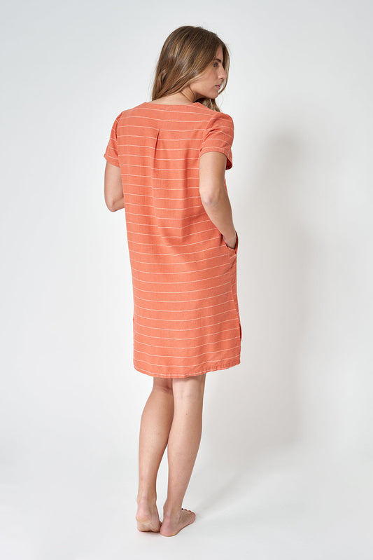 3-button printed linen dress