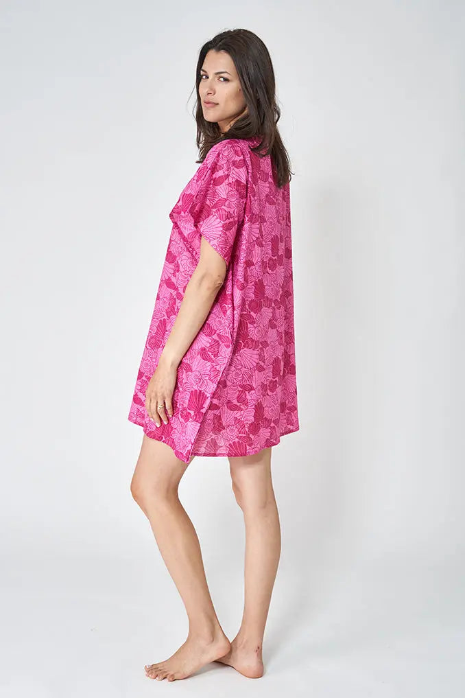 Poncho with shell print