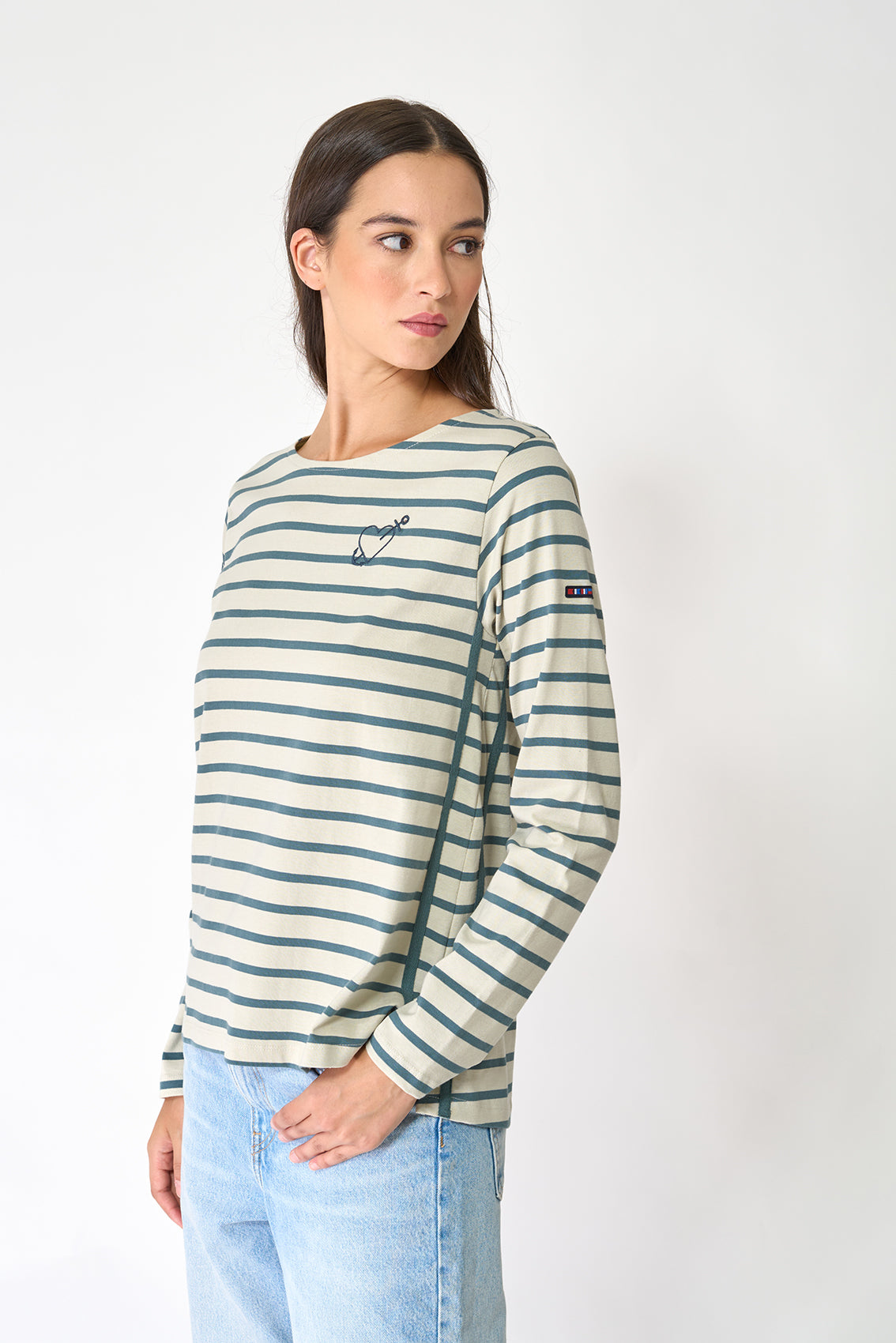 Long-sleeved striped T-shirt with embroidered heart