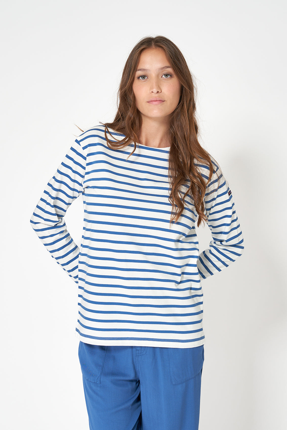 Emakumeentzako marradun kamiseta edo marsellesa