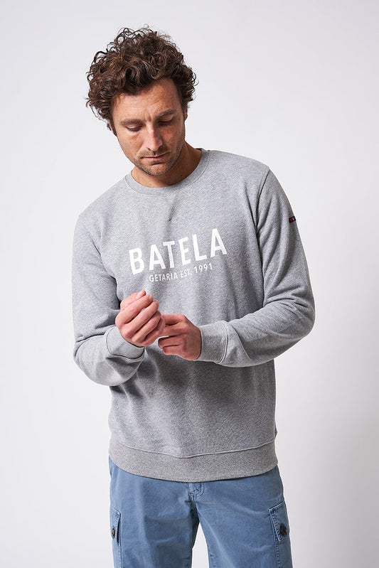 Classic sweatshirt or sweater in 100% terry cotton